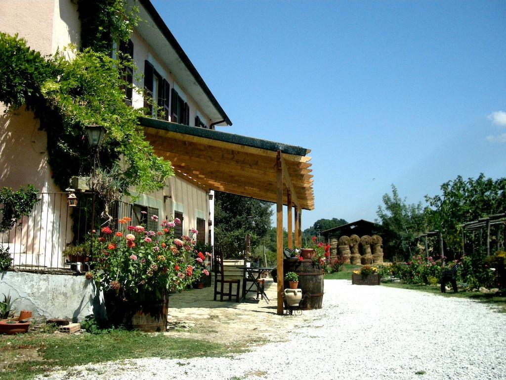 Villa Agrihouse à Bracciano  Extérieur photo